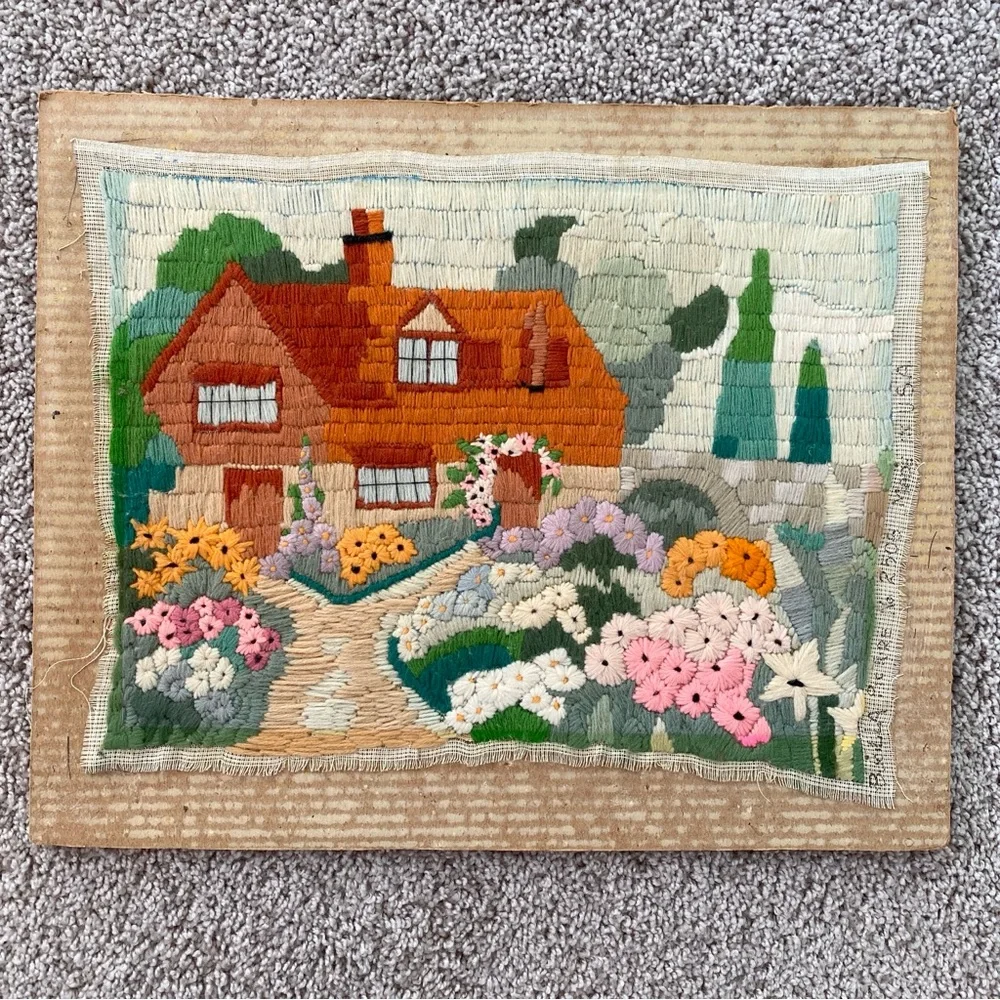 Vintage Handmade Cottage-core Longstitch Wall Fibre Art No Frame 13”x10.5” - Picture 2 of 8